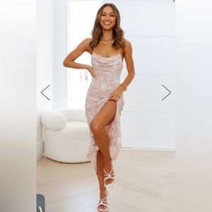 Hello Molly Midi Dress Pink XS